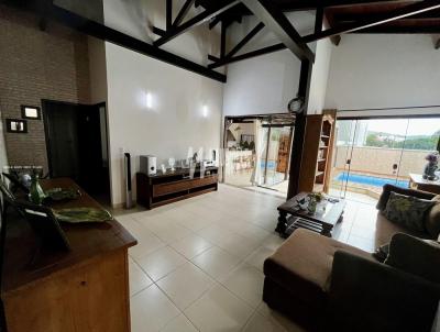 Casa para Venda, em Joinville, bairro Saguau, 3 dormitrios, 3 banheiros, 2 sutes, 4 vagas