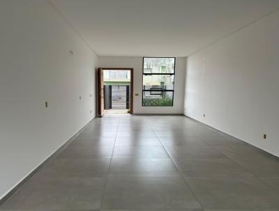 Casa para Venda, em Balneário Piçarras, bairro Itacolomi, 2 dormitórios, 2 banheiros, 1 suíte, 1 vaga