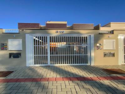 Casa para Venda, em Balneário Piçarras, bairro Itacolomi, 2 dormitórios, 3 banheiros, 2 suítes, 2 vagas