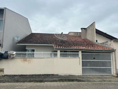 Casa para Venda, em Balne�rio Pi�arras, bairro Itacolomi, 2 dormit�rios, 1 banheiro, 1 vaga